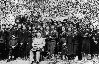 Gimnazjum w Nisku 1937, wśród uczniów Perla Kanarek, źródło Mariusz Kowalik